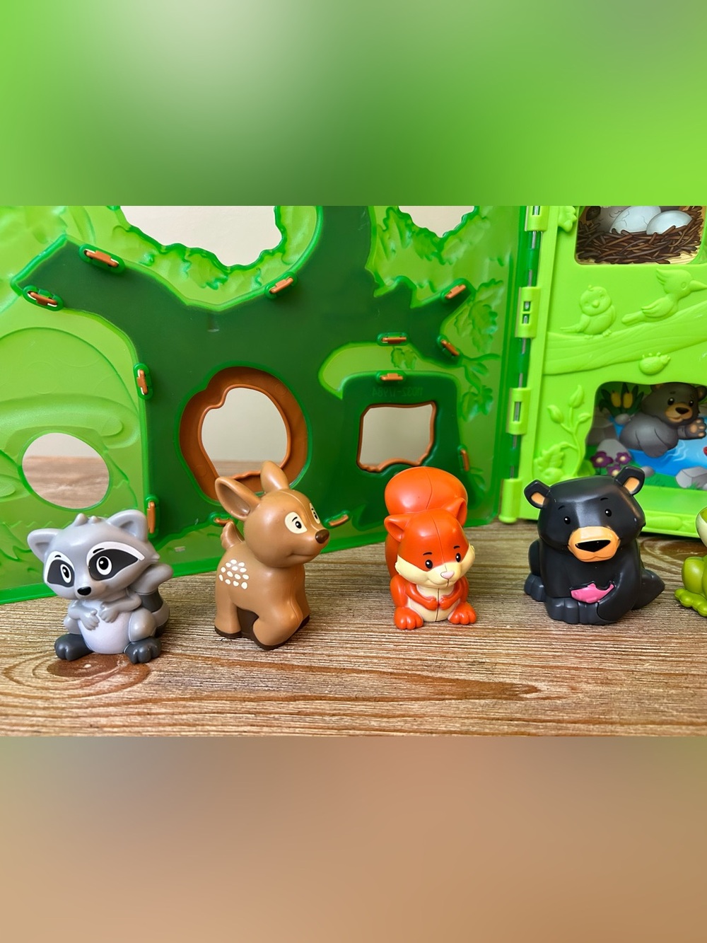 Fisher-Price Little People Forest Friends Carry Case Playset 8 Figures Complete - Picture 7 of 13